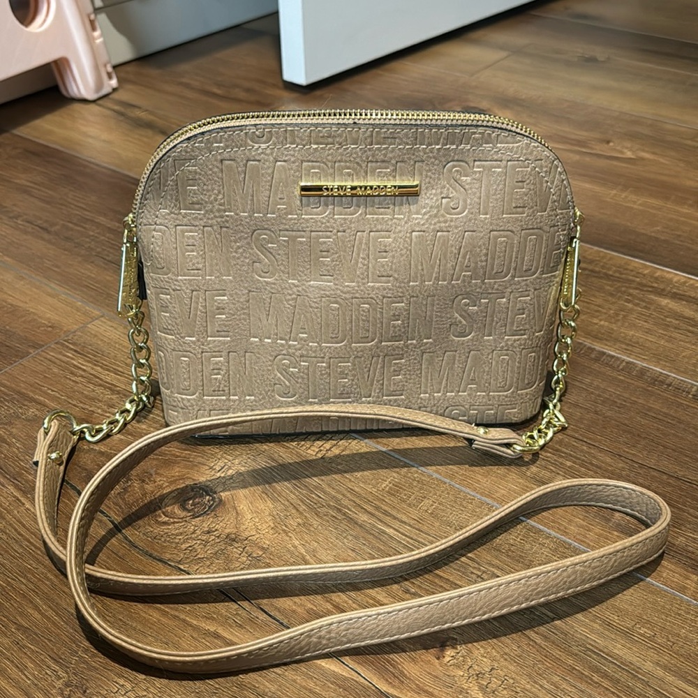 Steve Madden purse